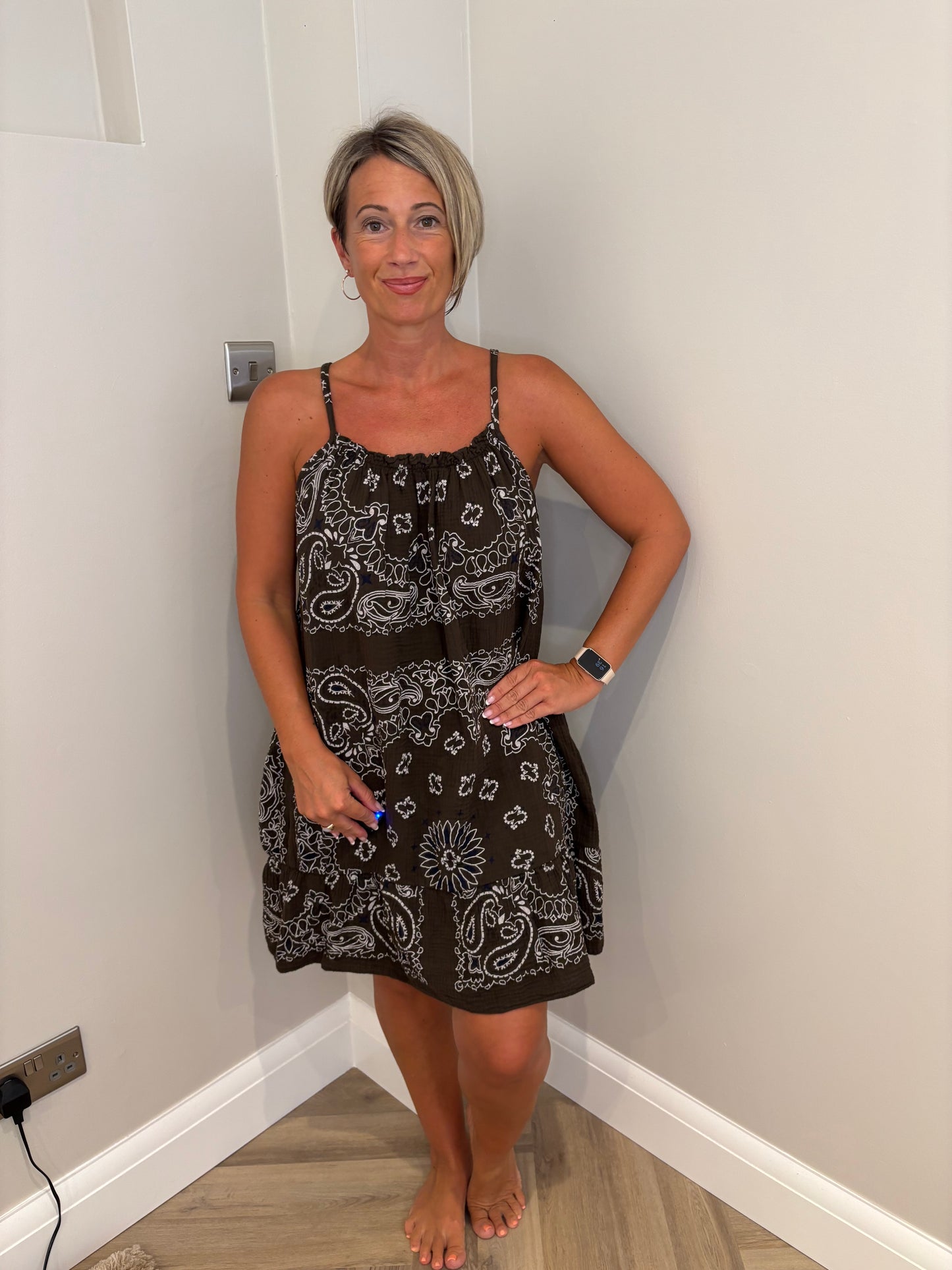 Cheesecloth Strappy Printed Dress in Brown