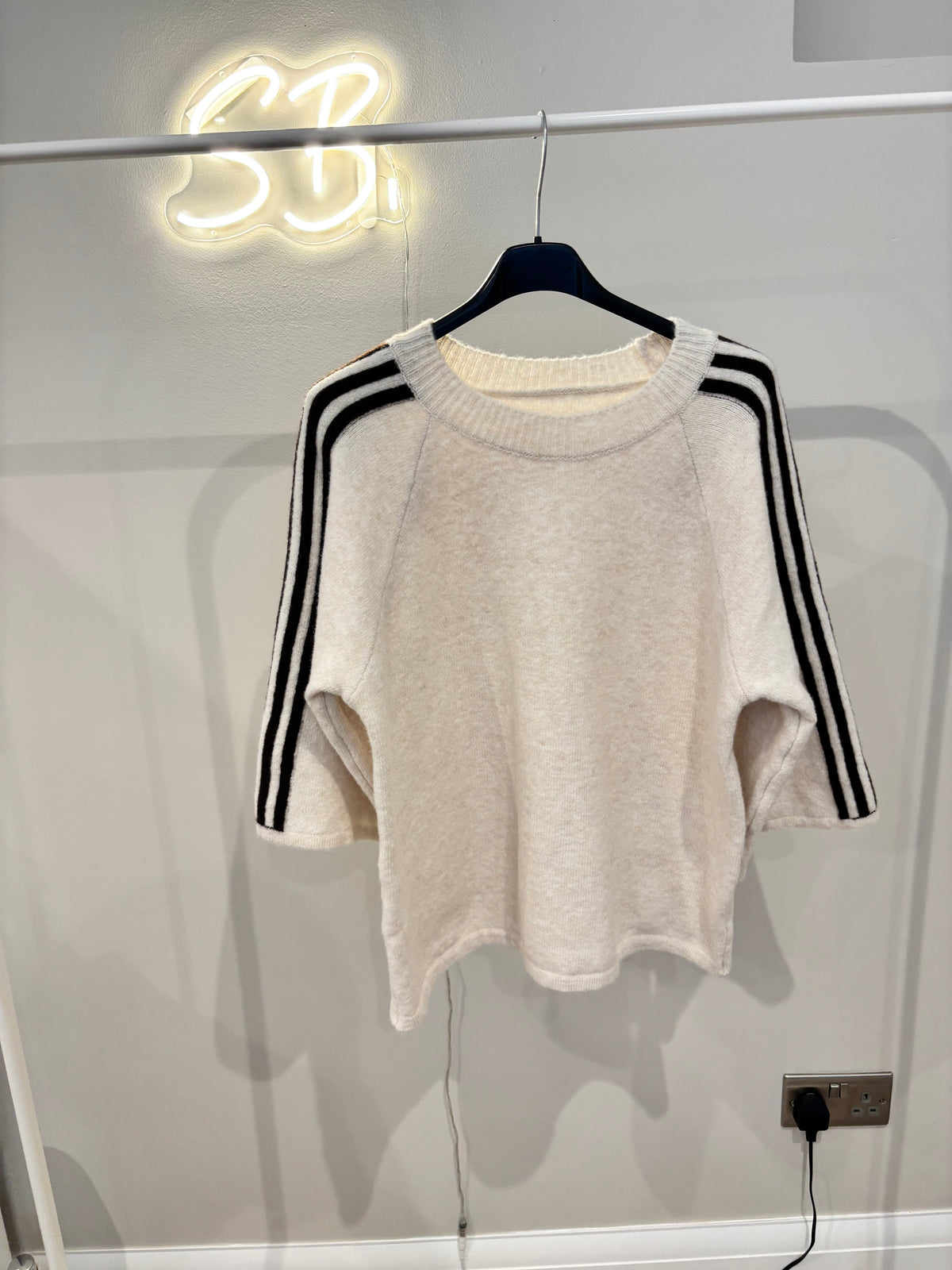 Cropped Sleeve Striped Jumper in Cream