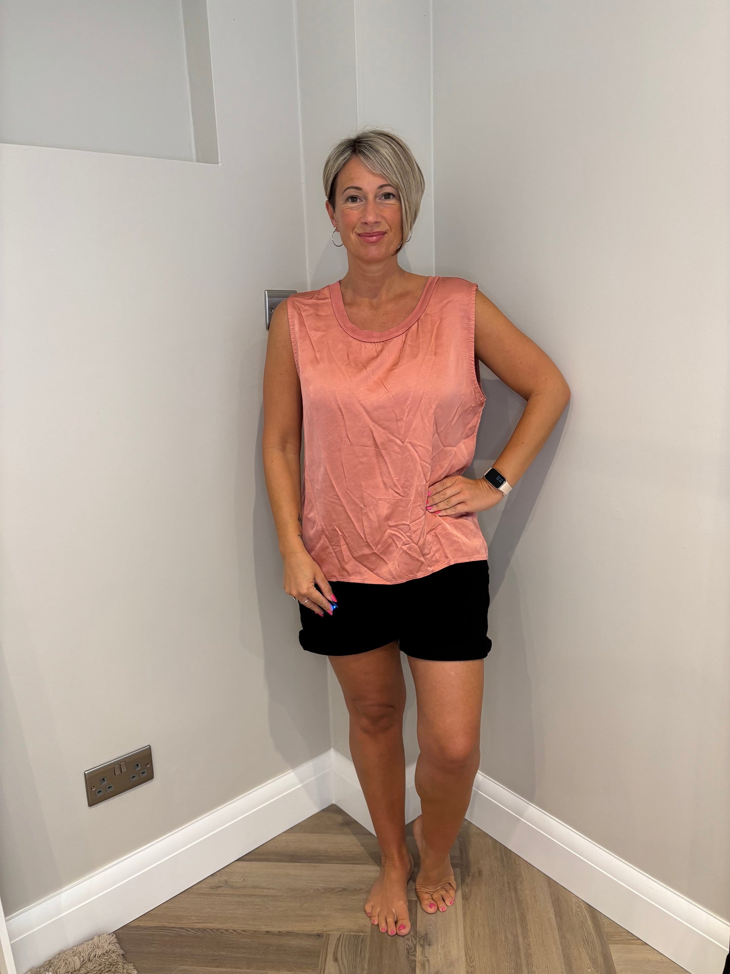Basic Satin Vest in Salmon