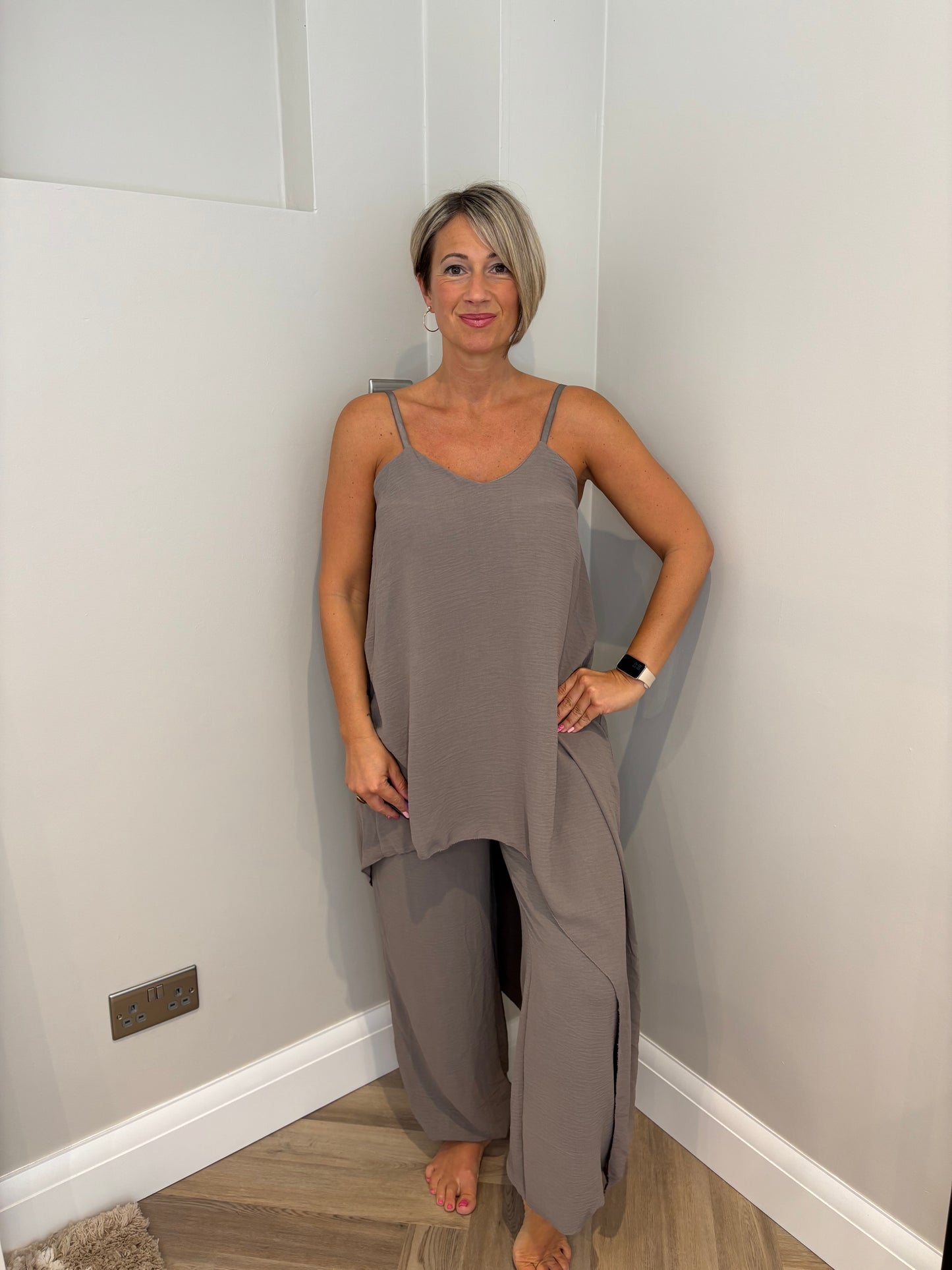 Strappy Harlem Trouser Draped Set in Mocha