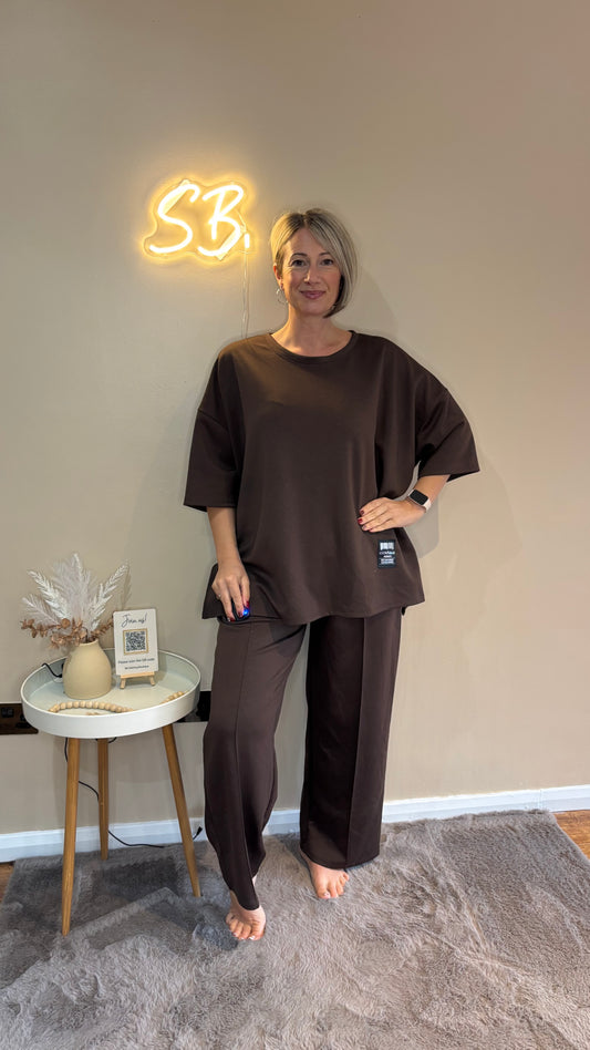 Wide Leg Tee Loungeset in Brown