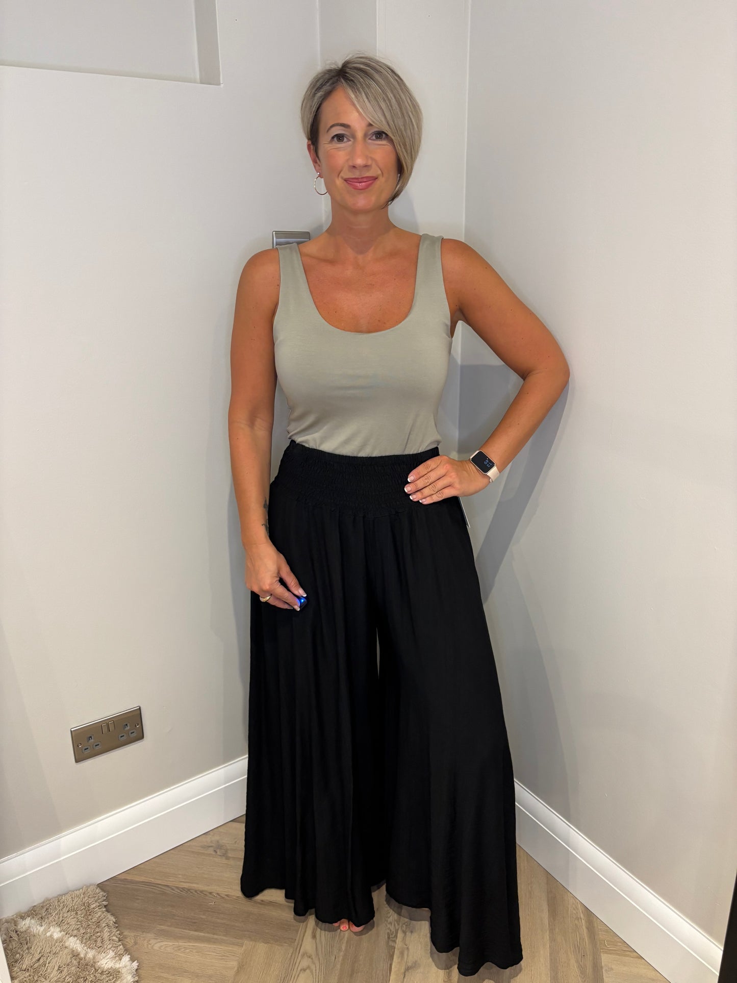High Waist Flare Trousers in Black