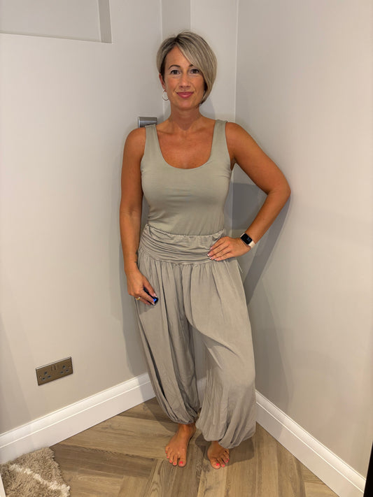 Cotton Harlem Trousers in Mocha
