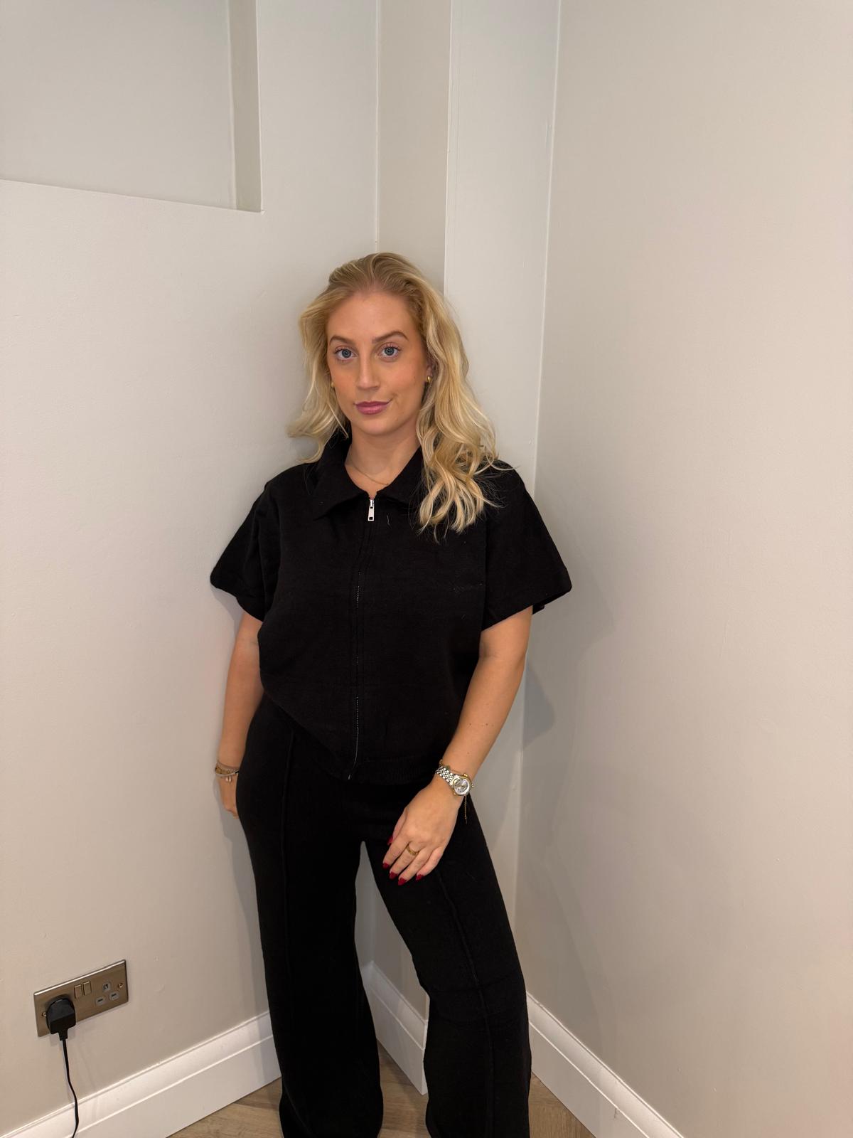 Short Sleeve Zip Wide Leg Loungeset in Black