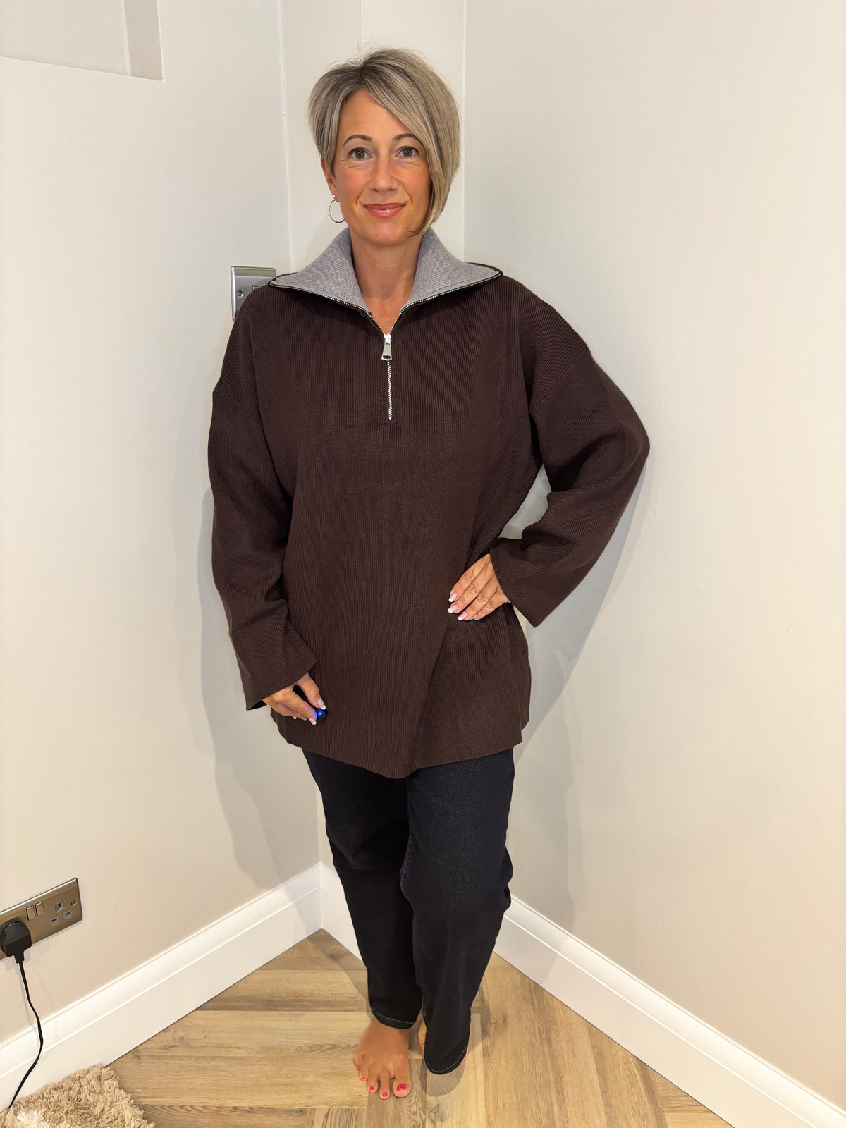 Crew Zip Collar Jumper in Brown/Grey
