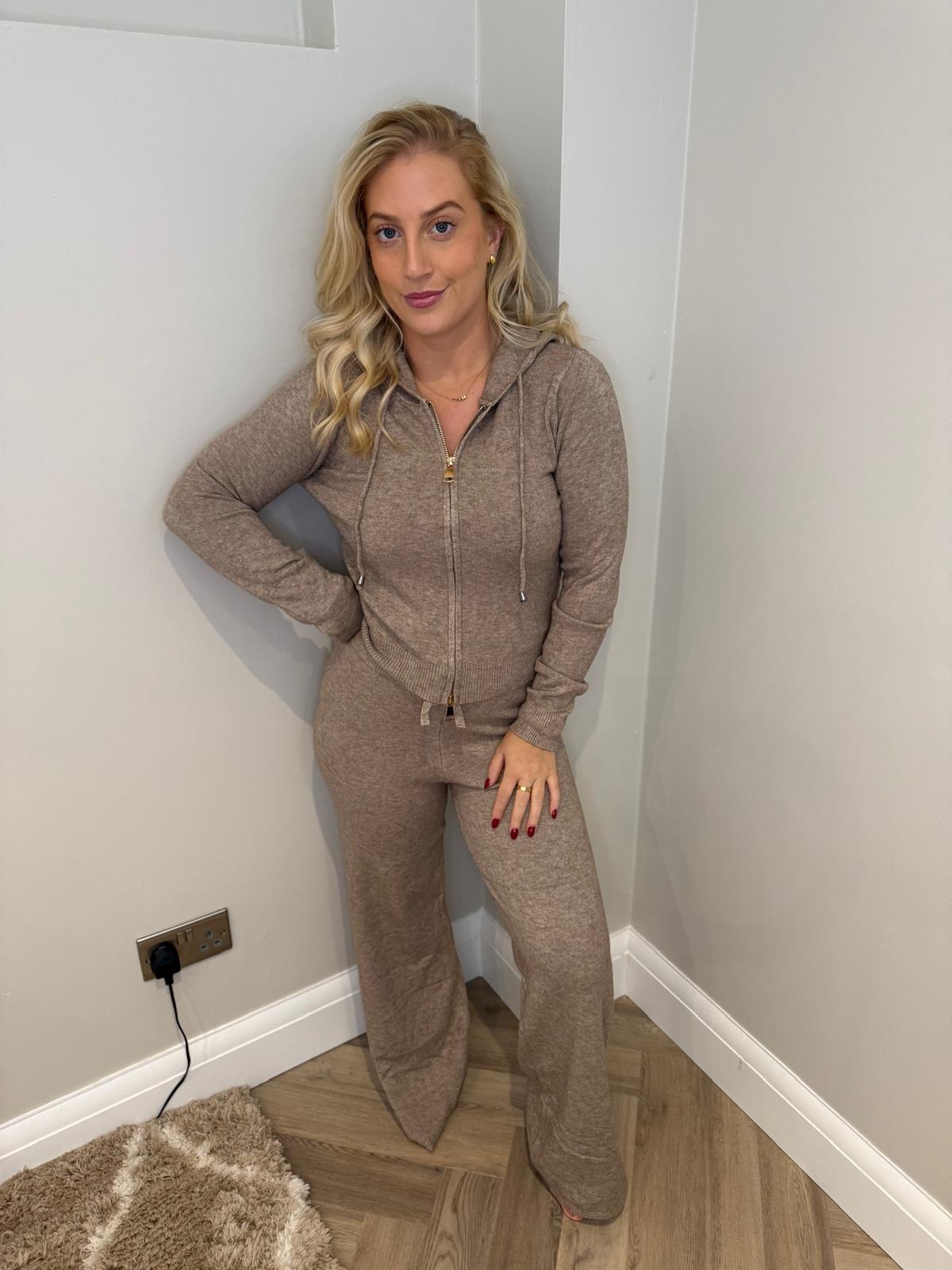 Zip Hoodie Wide Leg Loungeset in Mocha