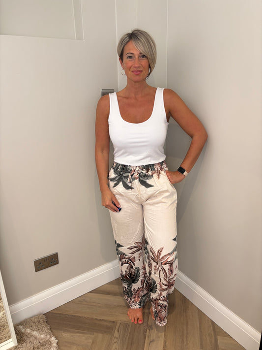 Print Wide Leg Trousers in Pink M/L