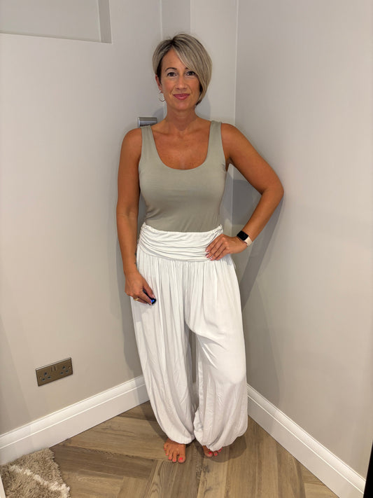 Cotton Harlem Trousers in Stone