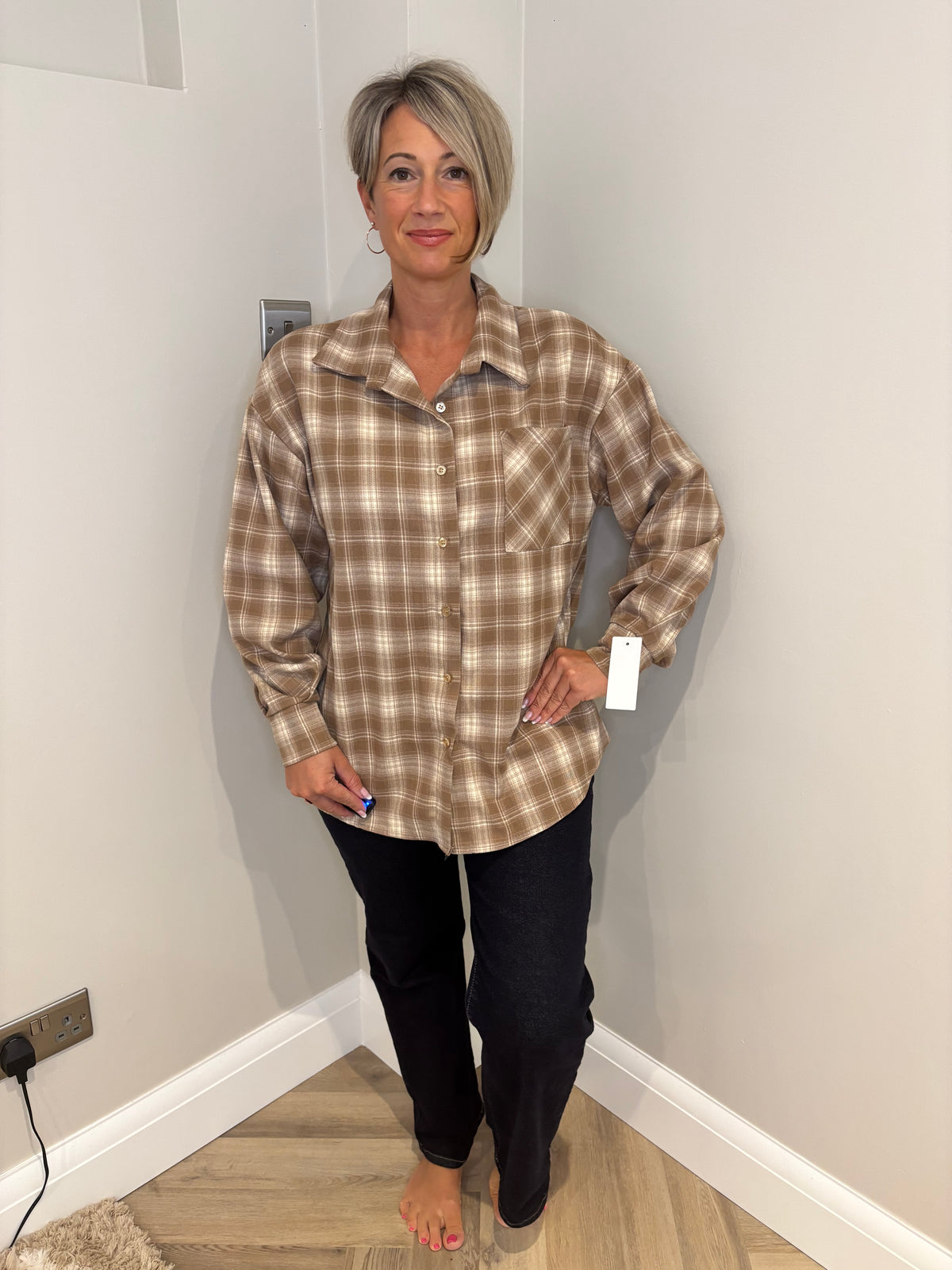 Button Up Chequered Shirt in Beige